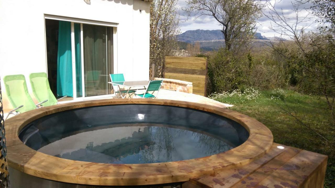 Spa Cabanon De Charme - Le Garagai เมย์เฮย ภายนอก รูปภาพ