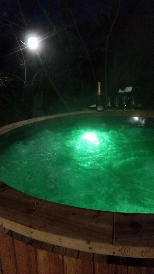 Spa Cabanon De Charme - Le Garagai เมย์เฮย ภายนอก รูปภาพ
